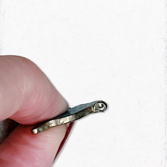 6407gc. Potentially Raccoon Charm - Picture 4 of 6